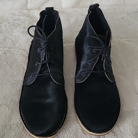 Zara Flat Leather Ankle Boots cow Furskin Size 41 Poited Toes Lace-up - Picture 3 of 10